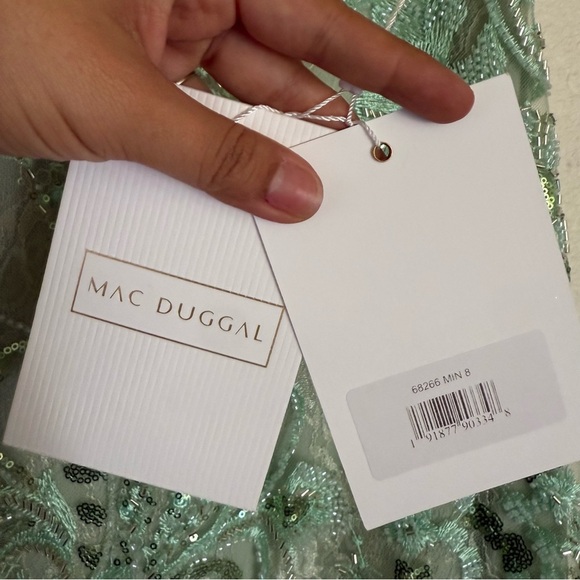 Mac Duggal Size 8 Mint Green 68266 Puff Sleeve V-Neck Embellished Midi Dress New - Picture 12 of 15